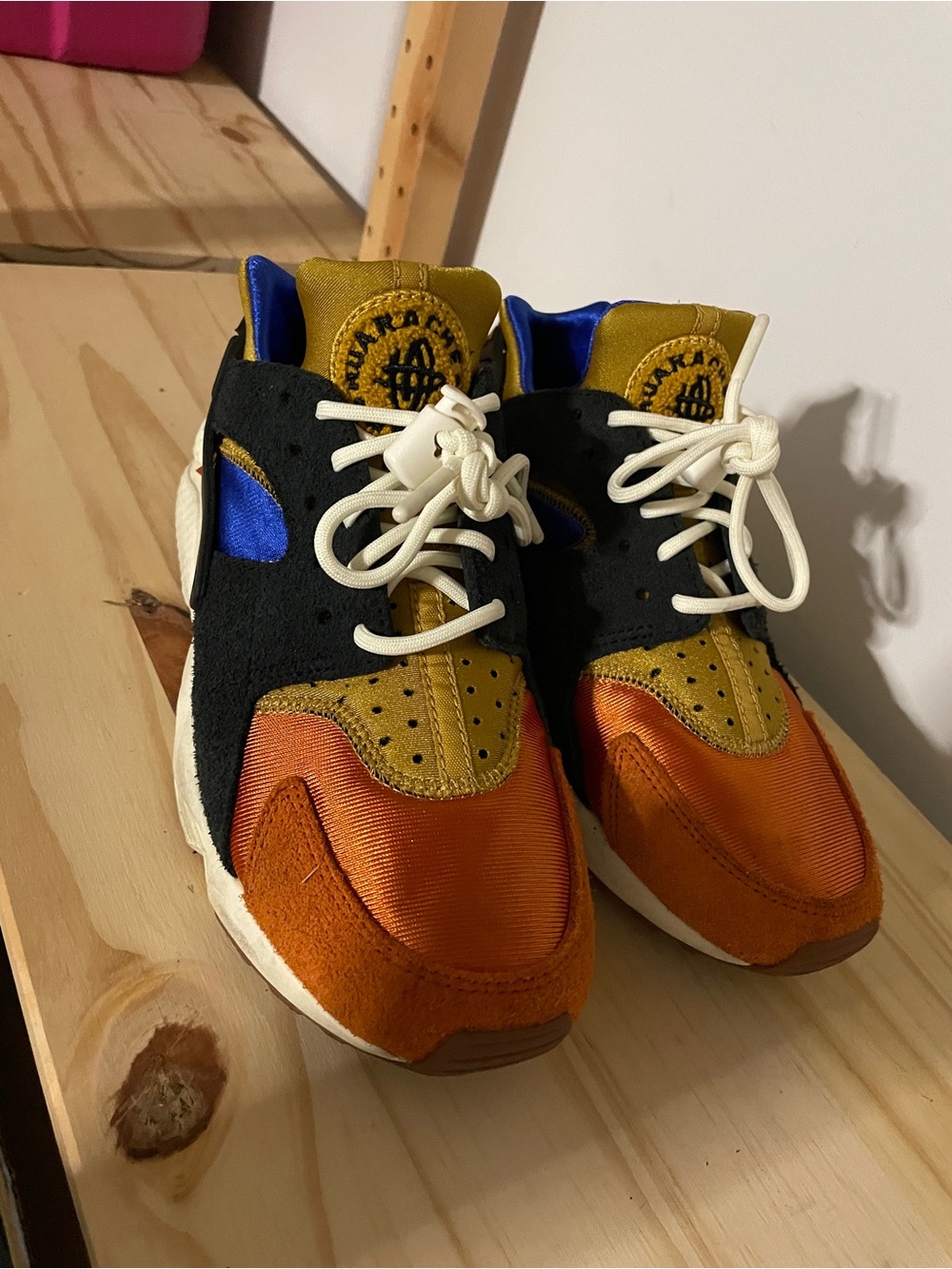 Women’s Nike Air Huarache - Coconut Milk Colourway Sneakers - Orange/Black/Gold